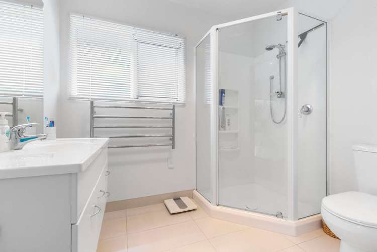 10 Riverside Place Katikati_10