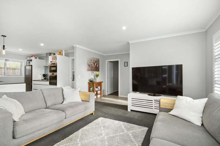 24 Brian Hughes Road Wainuiomata_5