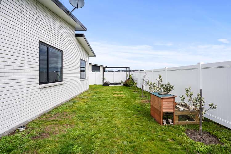 20 Maturiki Drive One Tree Point_35