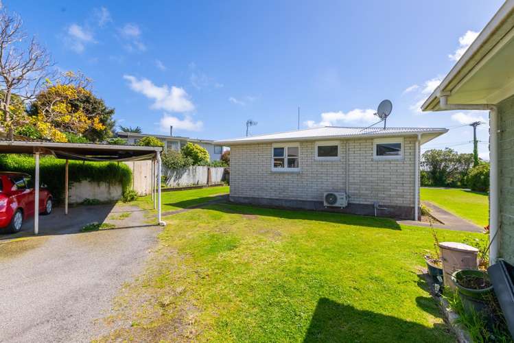 7/11 Alexander Road Raumati Beach_15