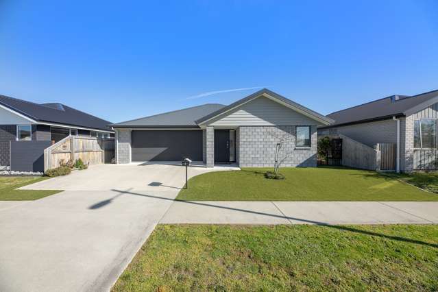 4 Catalina Crescent Burleigh_3