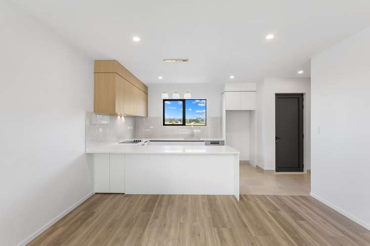 177 & 179 Henwood Road Westgate_3