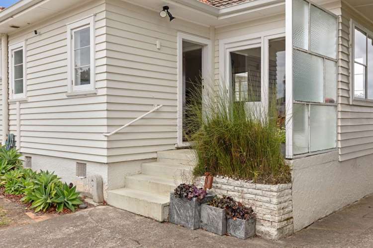 64A James Street_2