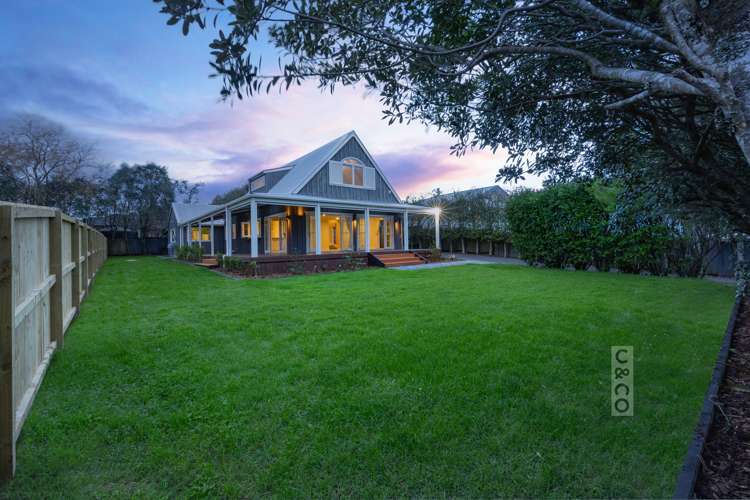 5 Cambridge Road Riverhead_34