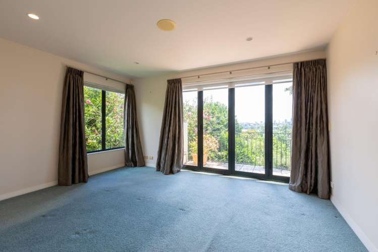 1 Awarua Crescent Orakei_10