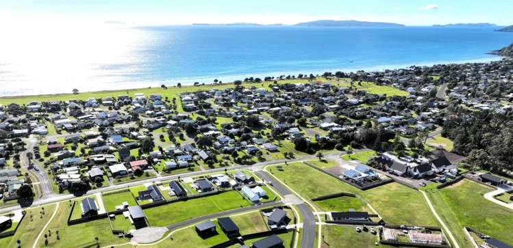 4 Riria Way Matarangi_1