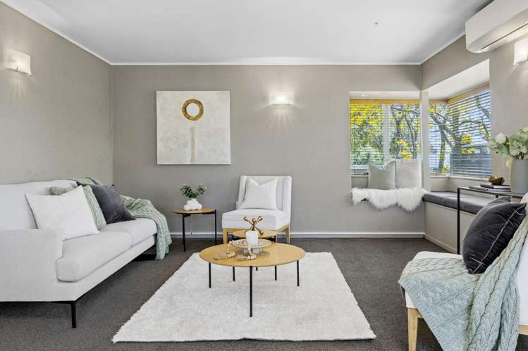 1 and 2/20 Stanley Street Wharewaka_6