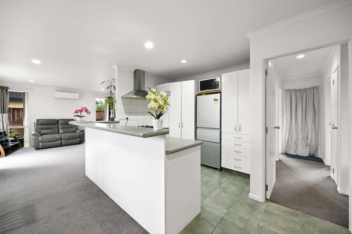 221 Old Farm Road_2