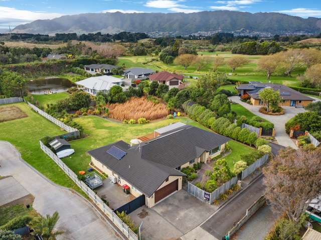 32 Titoki Road Waikanae Beach_1