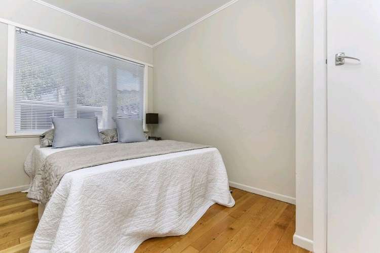 2/12a Sanders Avenue Takapuna_13