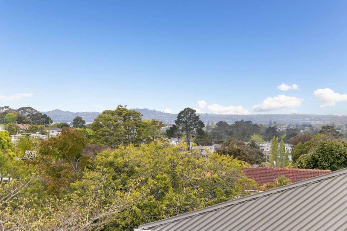 2/36 Elizabeth Drive_0