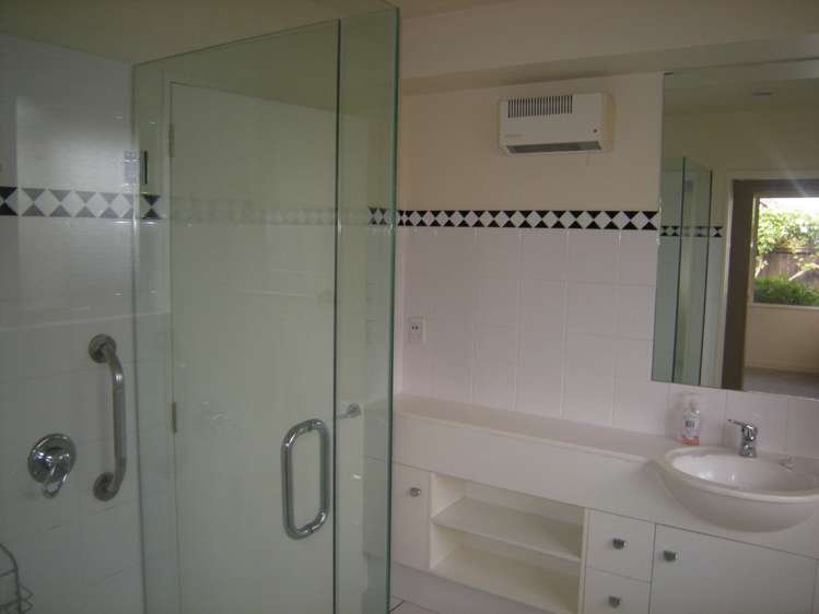 12 Robert Street Lincoln_5