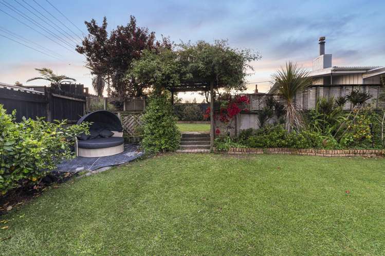 15 Bethells Road Waitakere_20