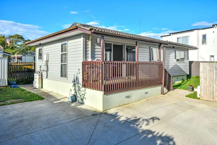 10b Caserta Place Clover Park_11