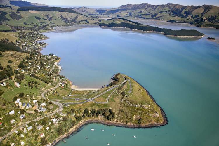 4 Kaioruru Lane Charteris Bay_16