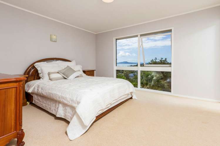 29 Jellicoe Road Murrays Bay_11