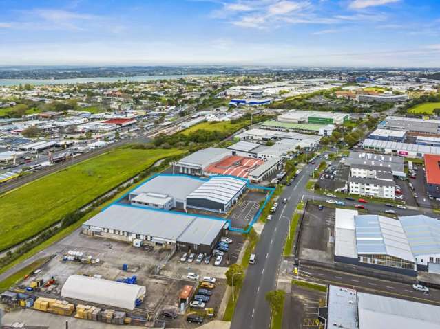 110-112 Felton Mathew Avenue Saint Johns_3