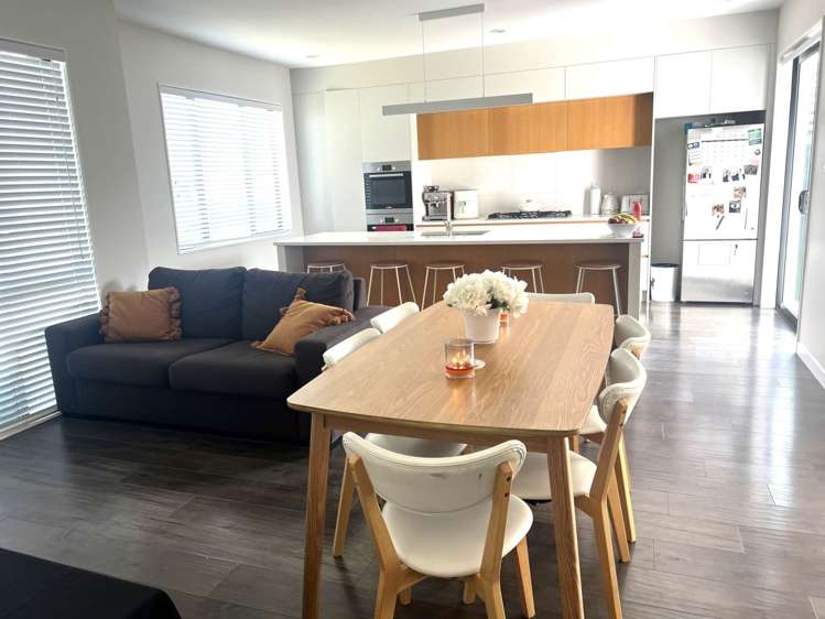 12 Papa Orchard Drive Kumeu_1