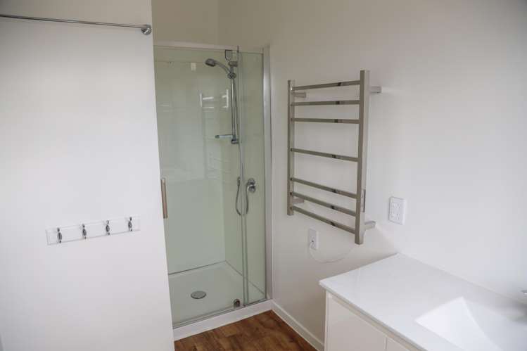 204 Cape Rodney Road Leigh_24