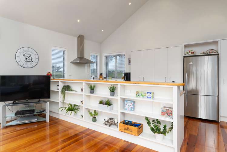 348b Francis Line Carterton_7