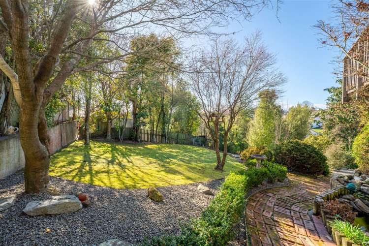 19 Hawea Street Glenwood_16