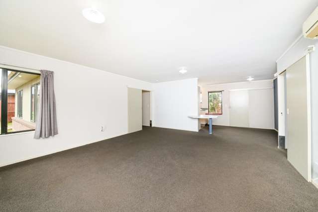 67 Amberley Avenue Highbury_2