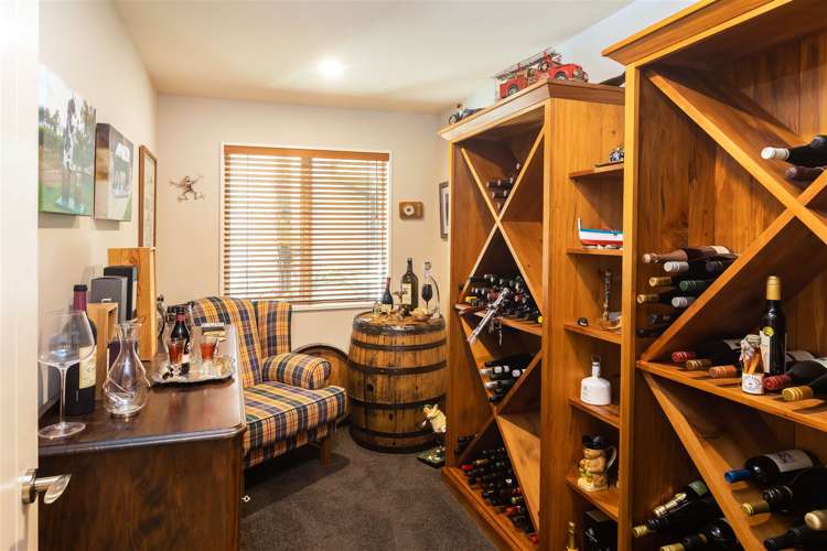 1 Brookfield Drive Northwood_17