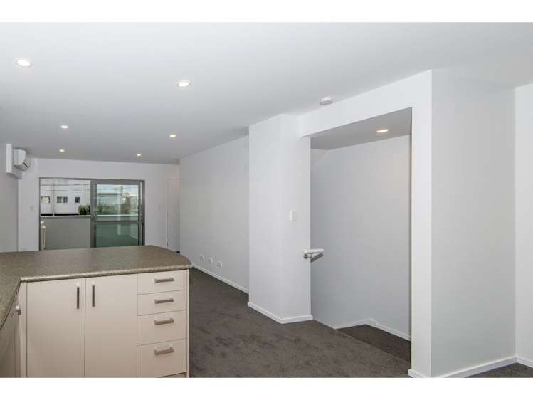 463 Barbadoes Street Edgeware_8