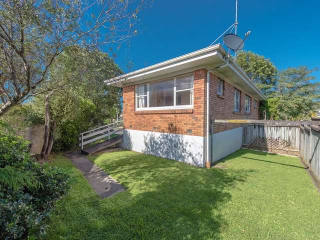 1 Garden Heights Avenue Glenview_4