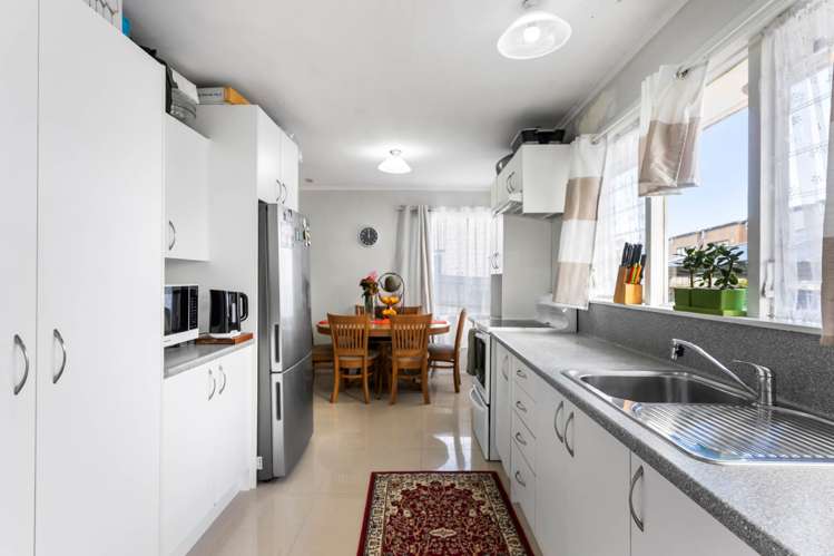 4B Walsall Street Avondale_8