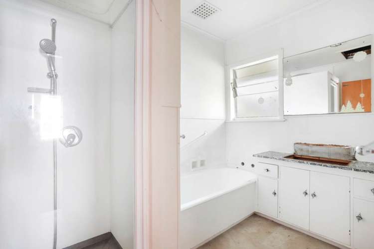 277 Te Atatu Road Te Atatu South_12