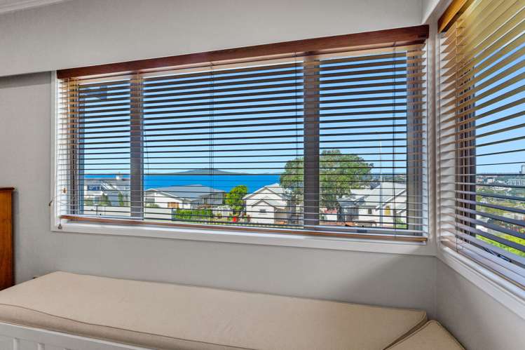 11 Katui Street Castor Bay_19