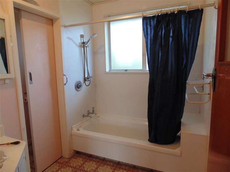 8b Devon Street Gore_10