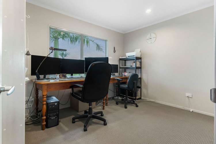 109 Pine Harbour Parade Beachlands_11