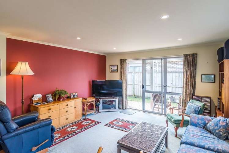 8/25 Tacy Street Kilbirnie_4