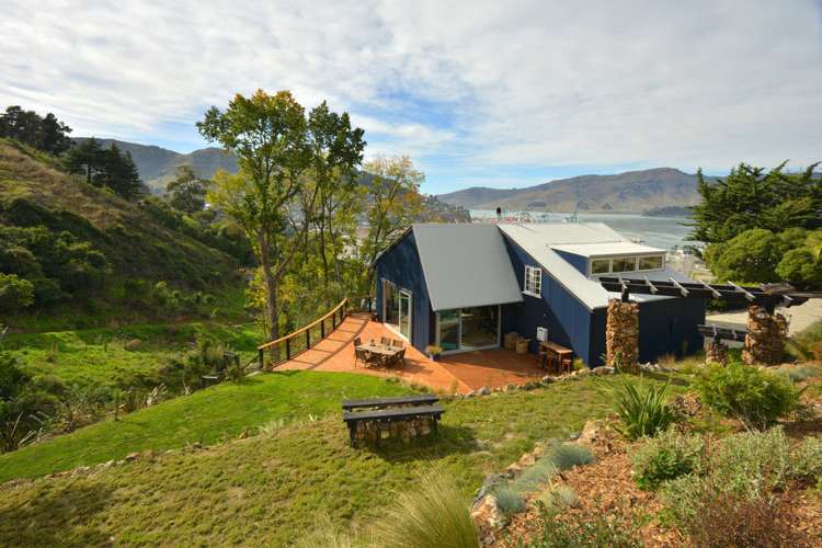 10 Pages Road Lyttelton_17