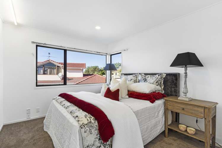 23 Gillard Place Eastern Beach_14