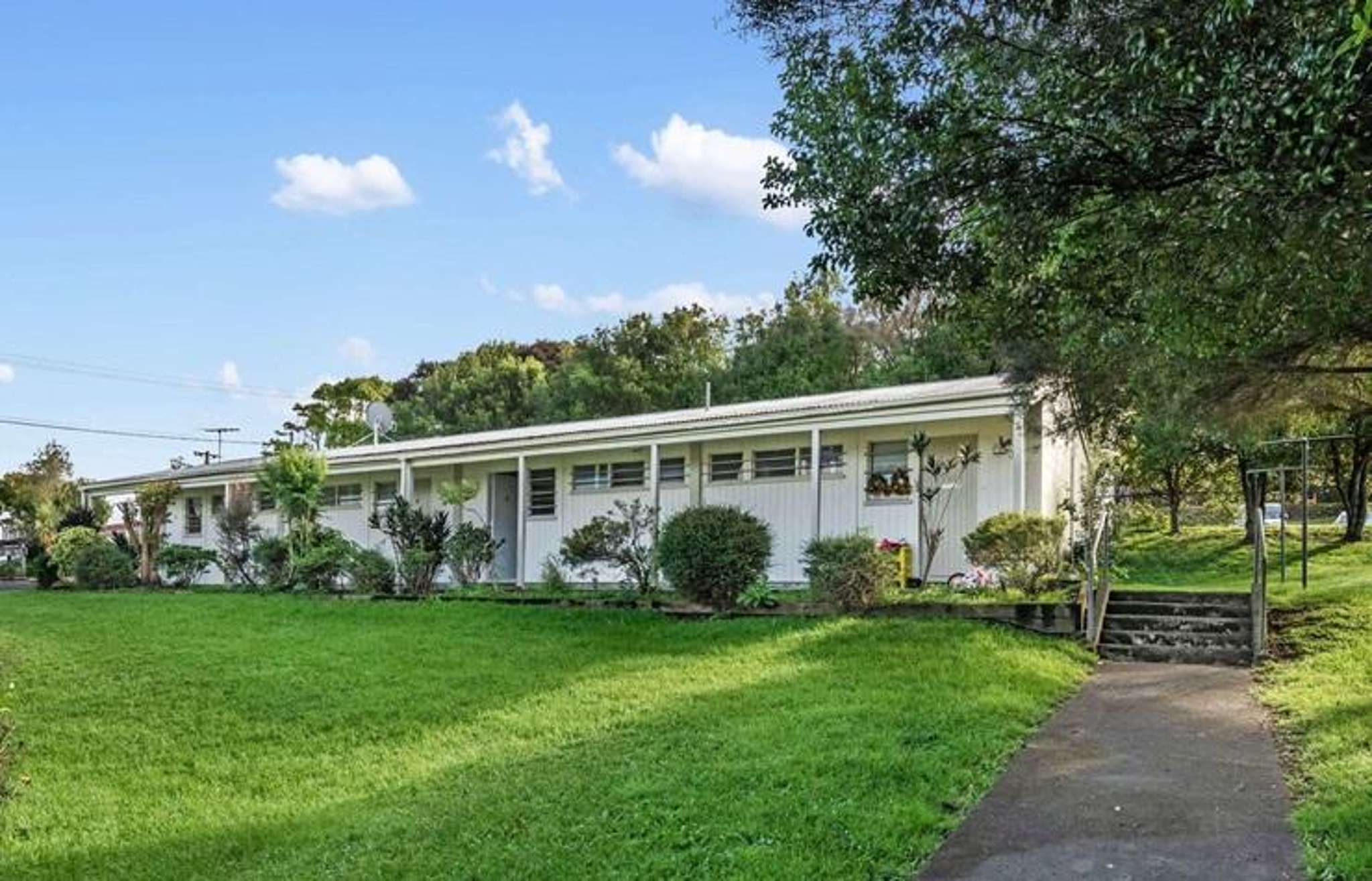 ‘Selling like hot cakes’: Avondale rental units snapped up for $3.3m