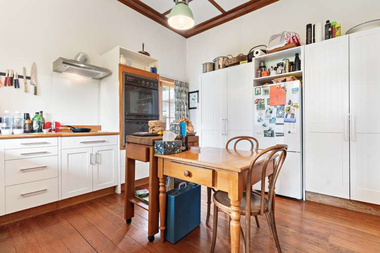 270 High Street North Carterton_6