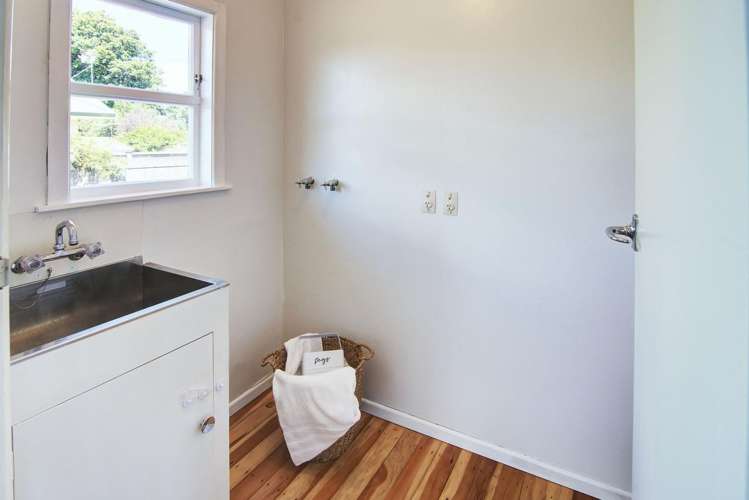 29 Daniell Street Solway_11