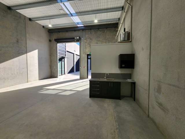 4/17 Hands Road Middleton_4