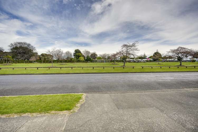 1/40 Russell Road Marewa_13