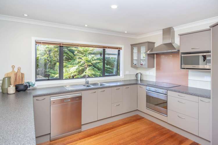 72 Barrington Drive Huntington_13