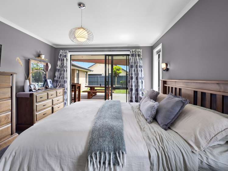 4 Goldrich Grove Netherby_9