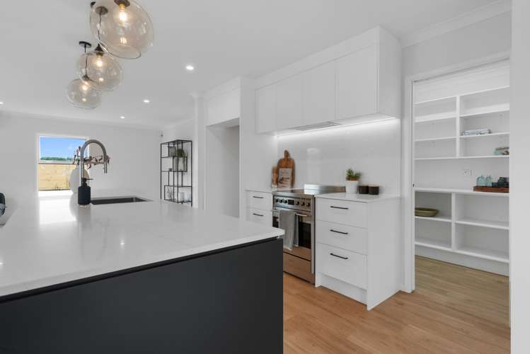 37 Peakedale Drive Matamata_3