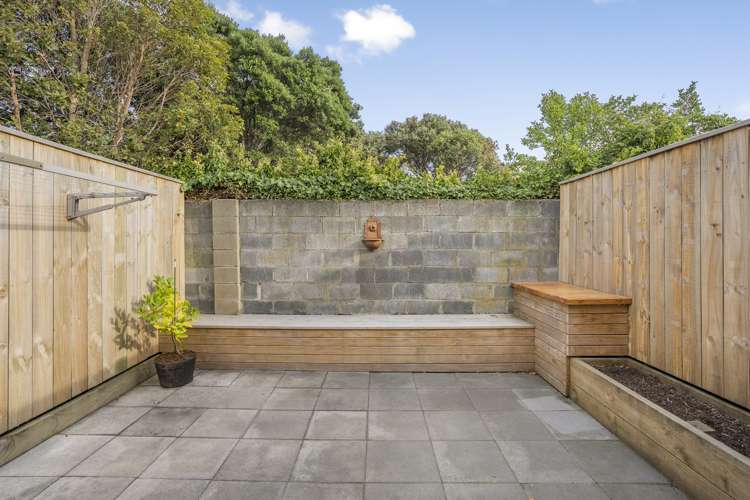 4/6 Richmond Street Petone_13