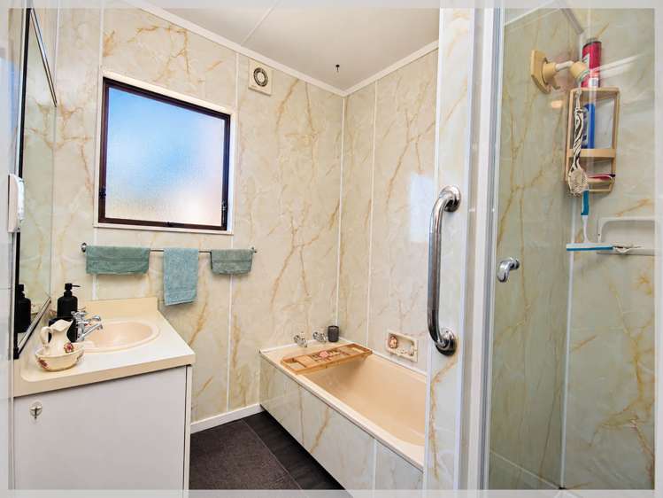 35 Edinburgh Terrace Foxton Beach_16