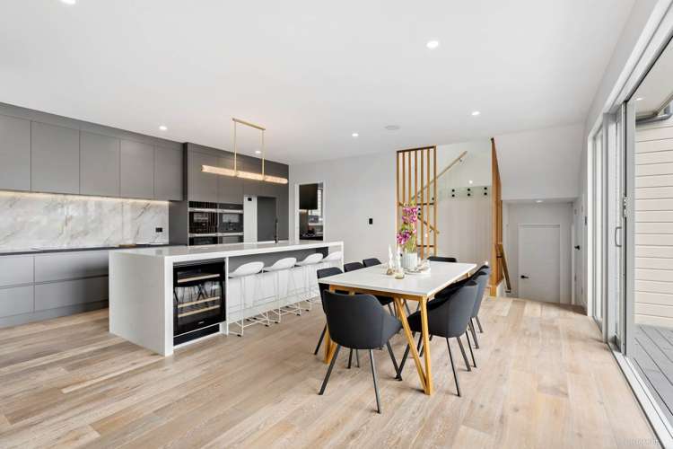 84 Joshua Carder Drive Hobsonville_10