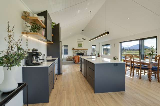 18 Marjon Drive Wanaka_3