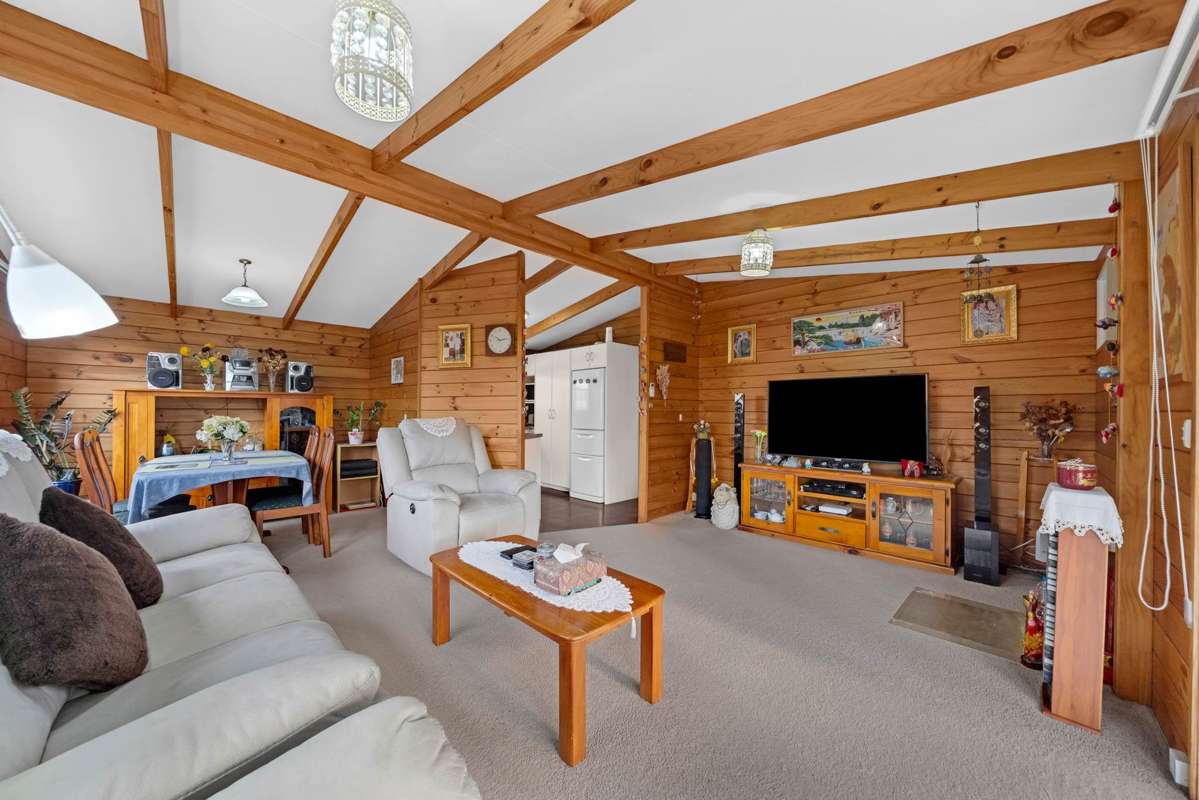 2/94 Carruth Road_1